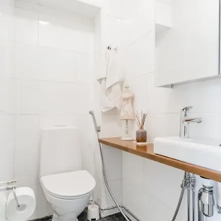 2ndhomes Stunning & Modern 168m2 In Kruununhaka * 赫尔辛基